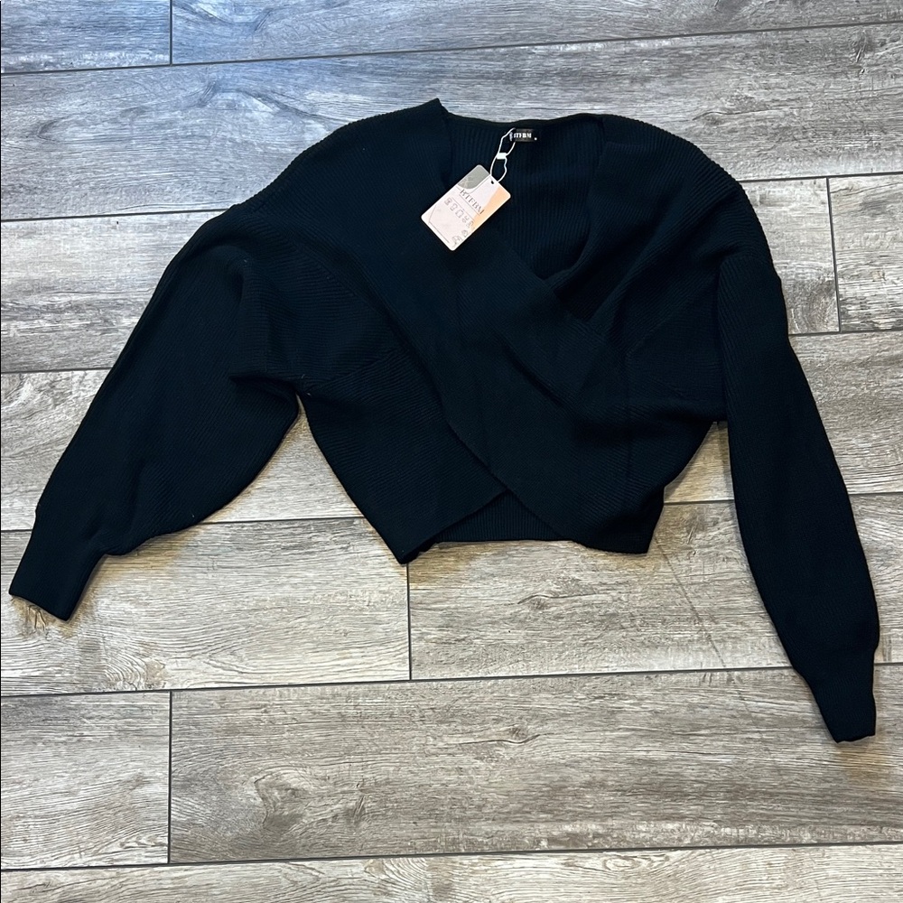 Elegant Black V-Neck Sweater for Women